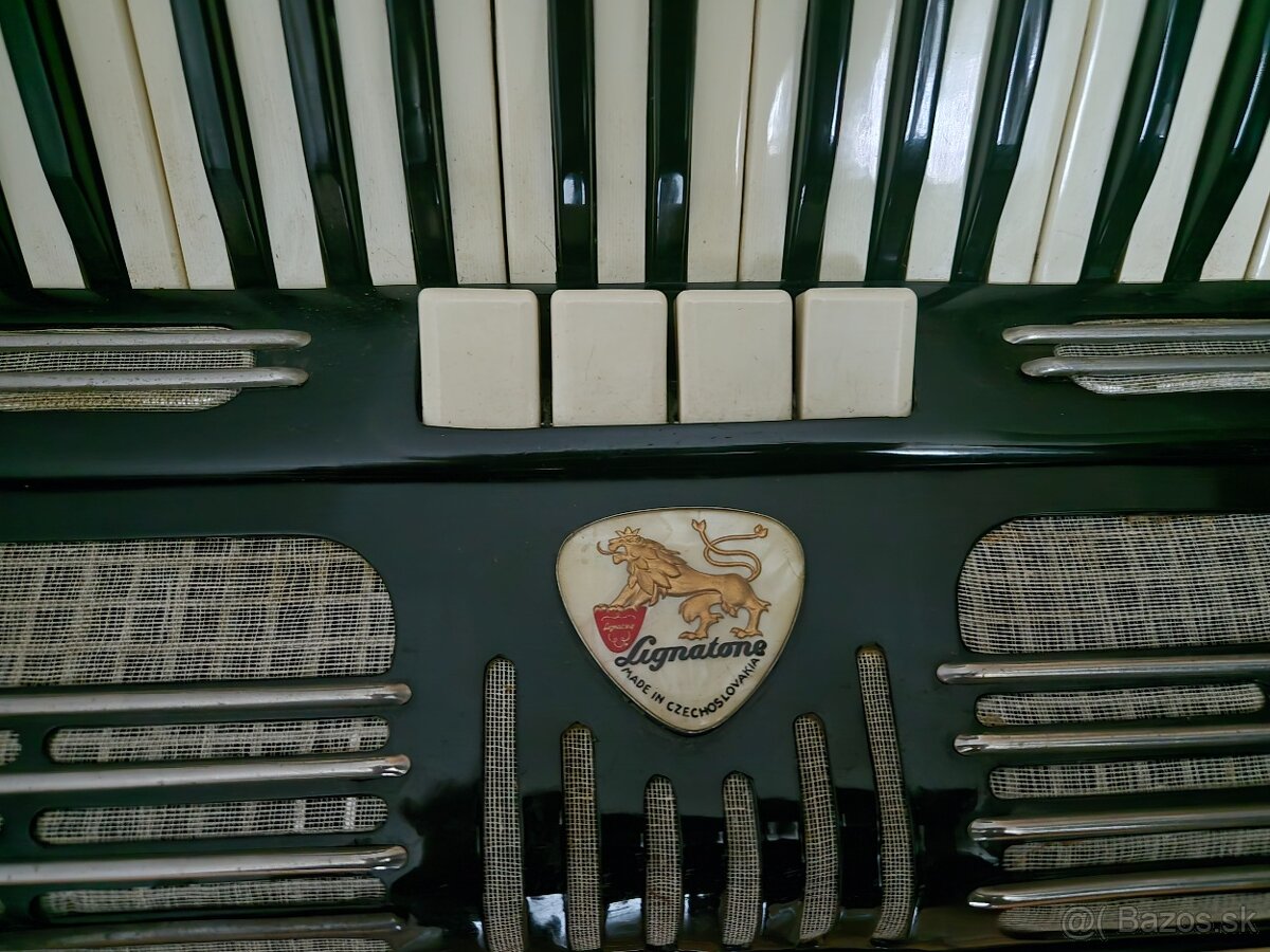 Acordeón Signatone Made in Czechoslovakia - 8