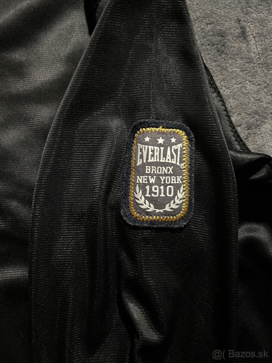 Predám detskú mikinu Everlast - 8