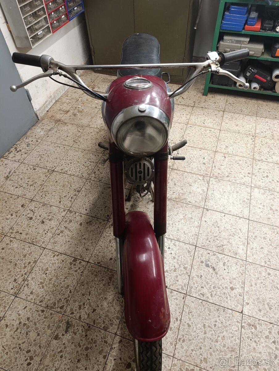 Jawa 250/590 šport - 8