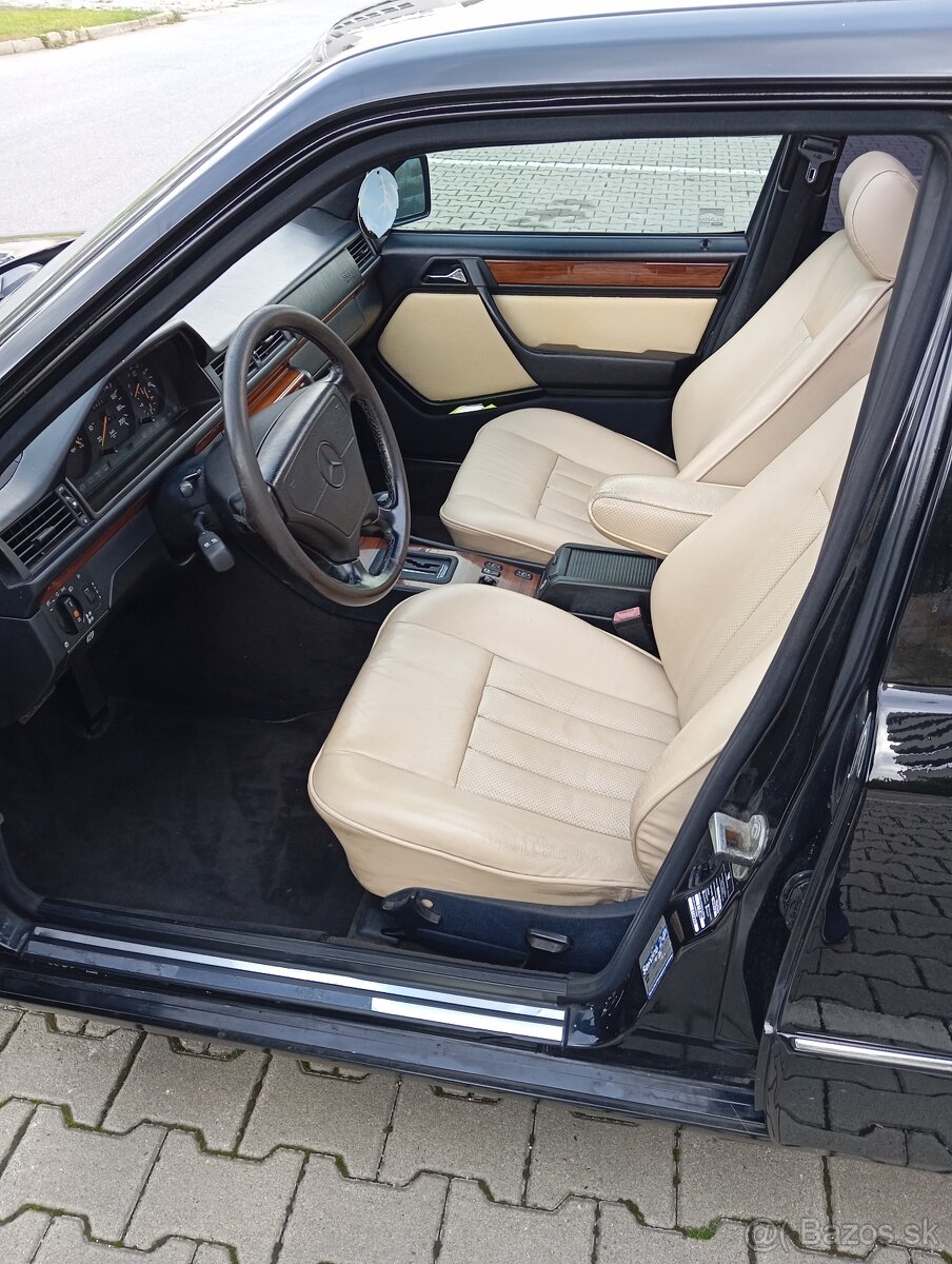 Mercedes-Benz E300D W124 - 8