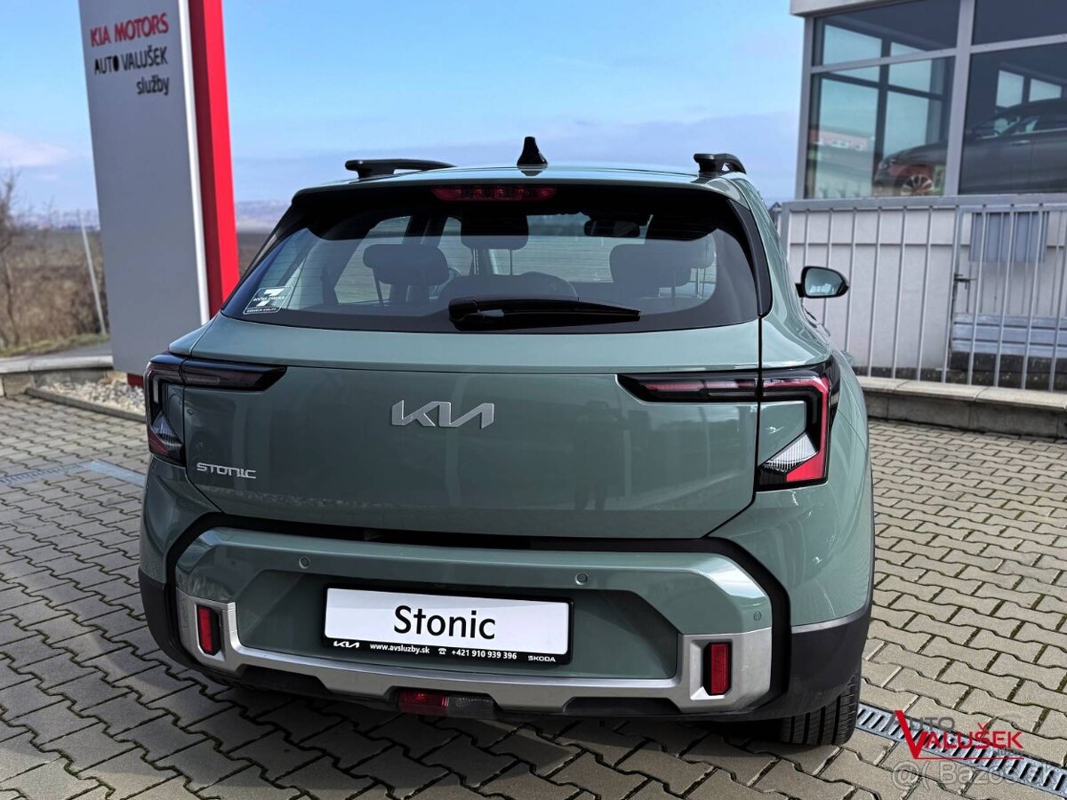 Kia STONIC 2026 1,0 T-GDi M6 SILVER + SILVER PACK - 8