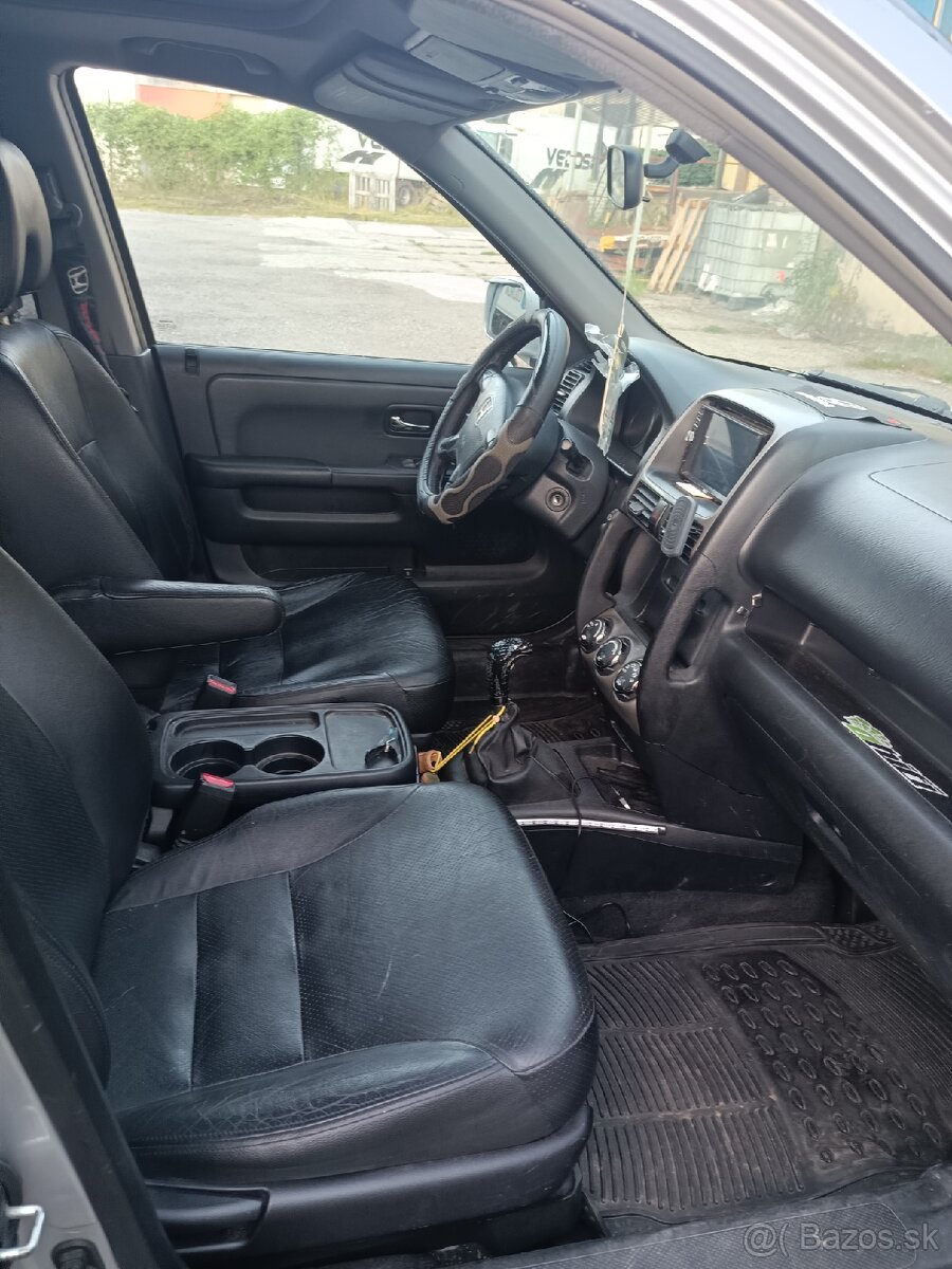 Honda crv v - 8