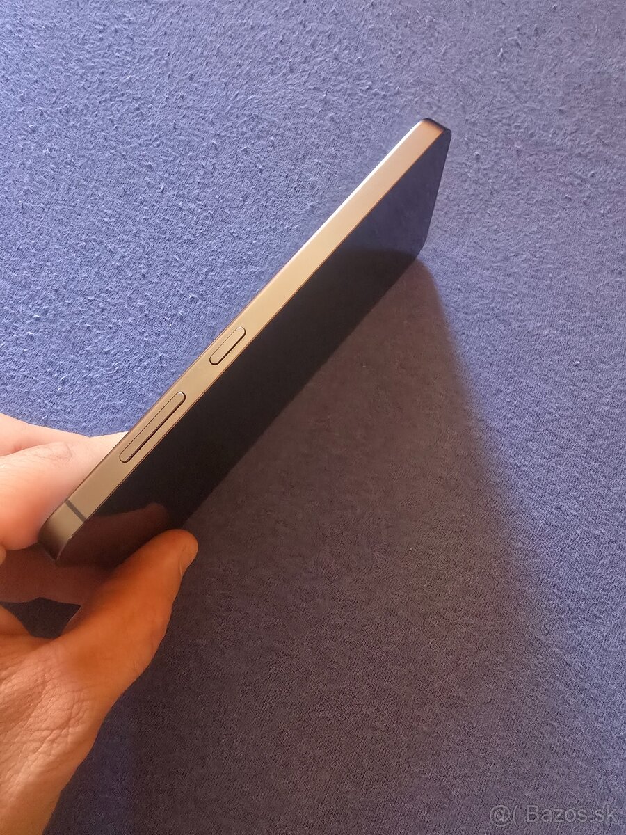 Samsung Galaxy s24 - 8