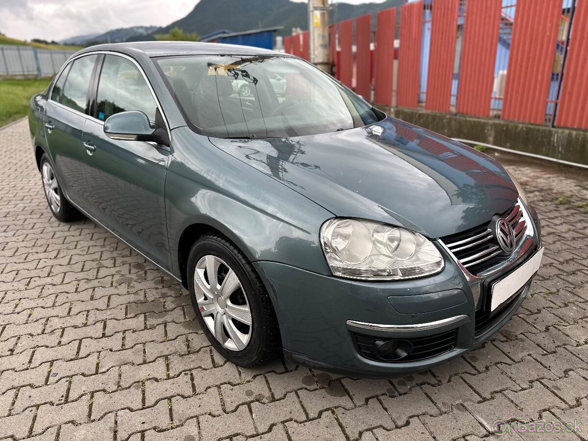 Volkswagen Jetta 2.0 TDI Comfortline 1K2 - 8