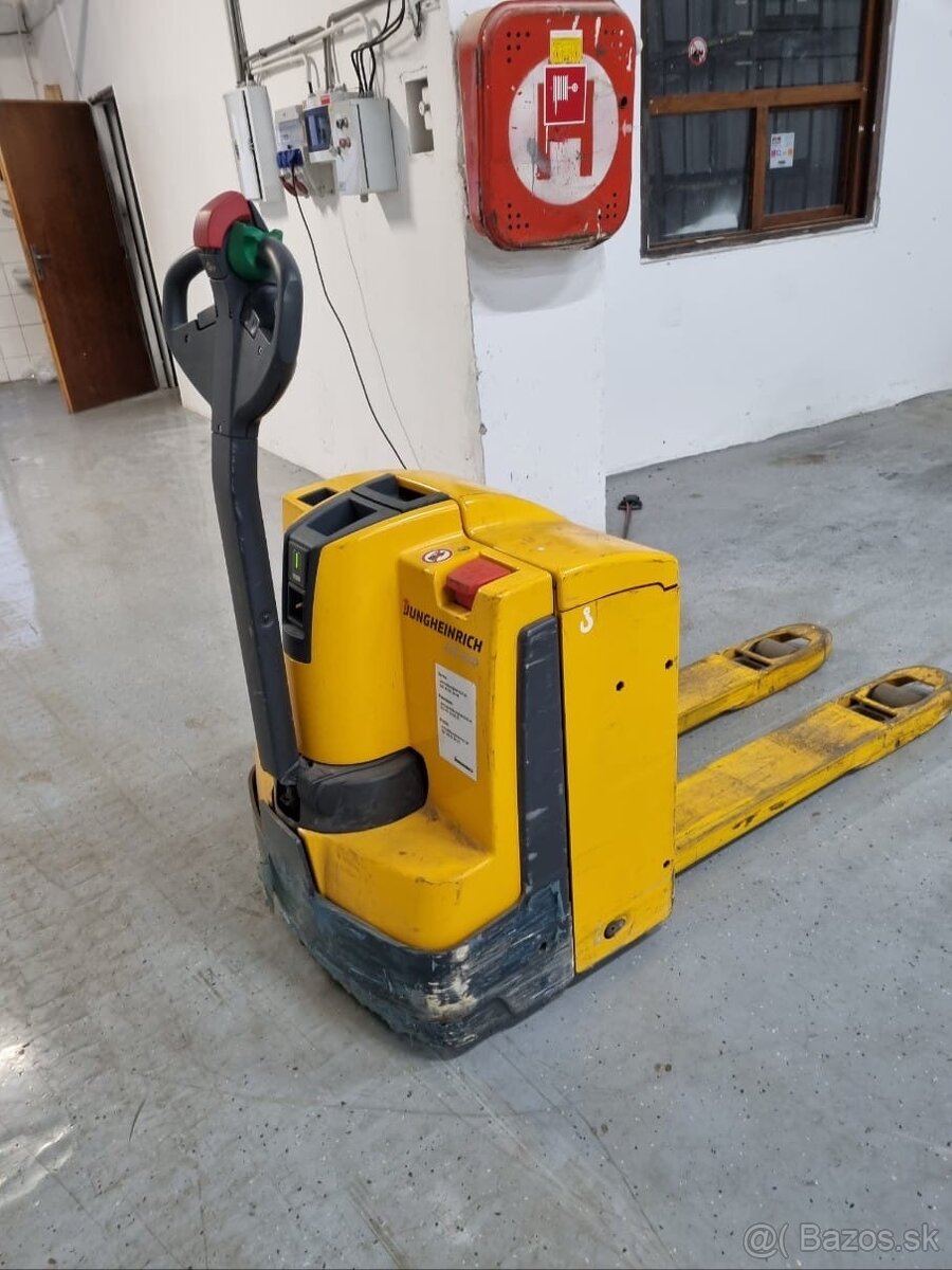 SADA VZV + ELEKTRICKÝ PALETOVÝ VOZÍK + NABÍJAČKA - 8