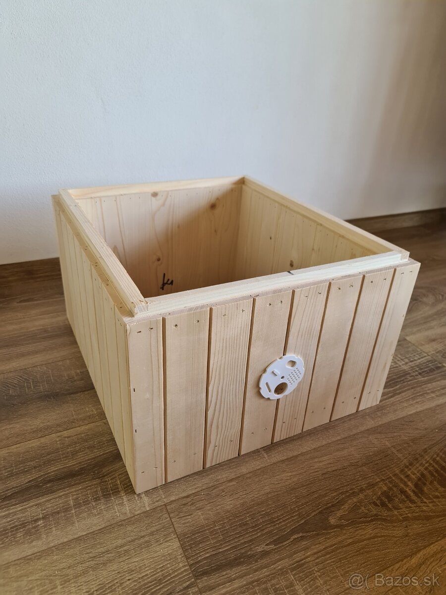 Predám nové včelie úle B10 a E10 a prislusenstvo - 8