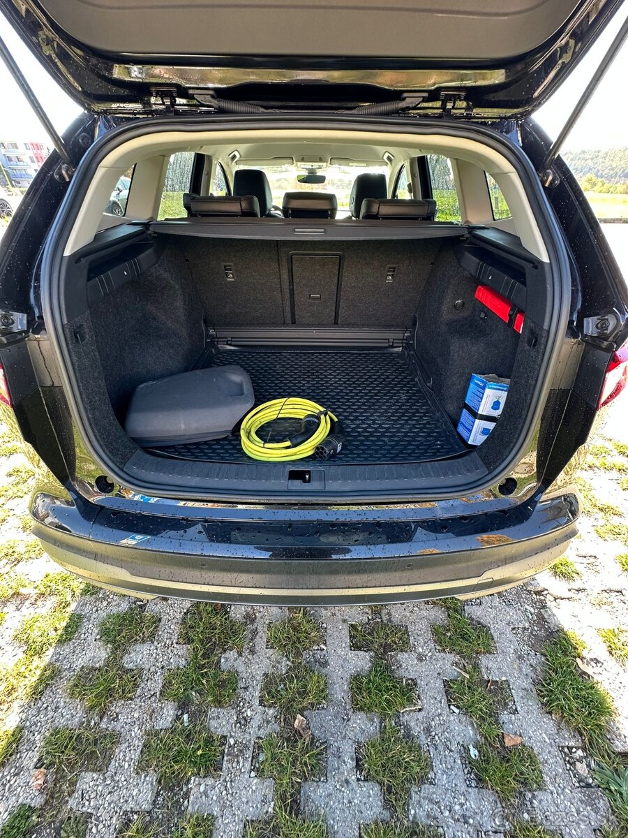 Škoda Enyaq 80 82 kwh tepelko matrix tazne r21 DCC - 8