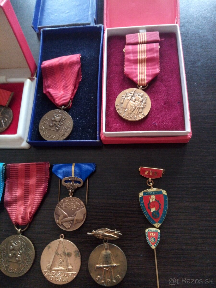 Rôzne medaile odznaky.SNP.Odboj.CSSR - 8