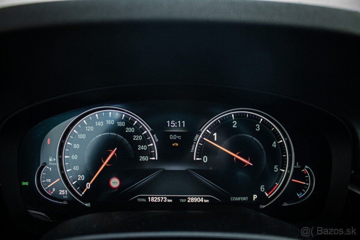 BMW Rad 5 540d xDrive A/T M-SPORT - 8