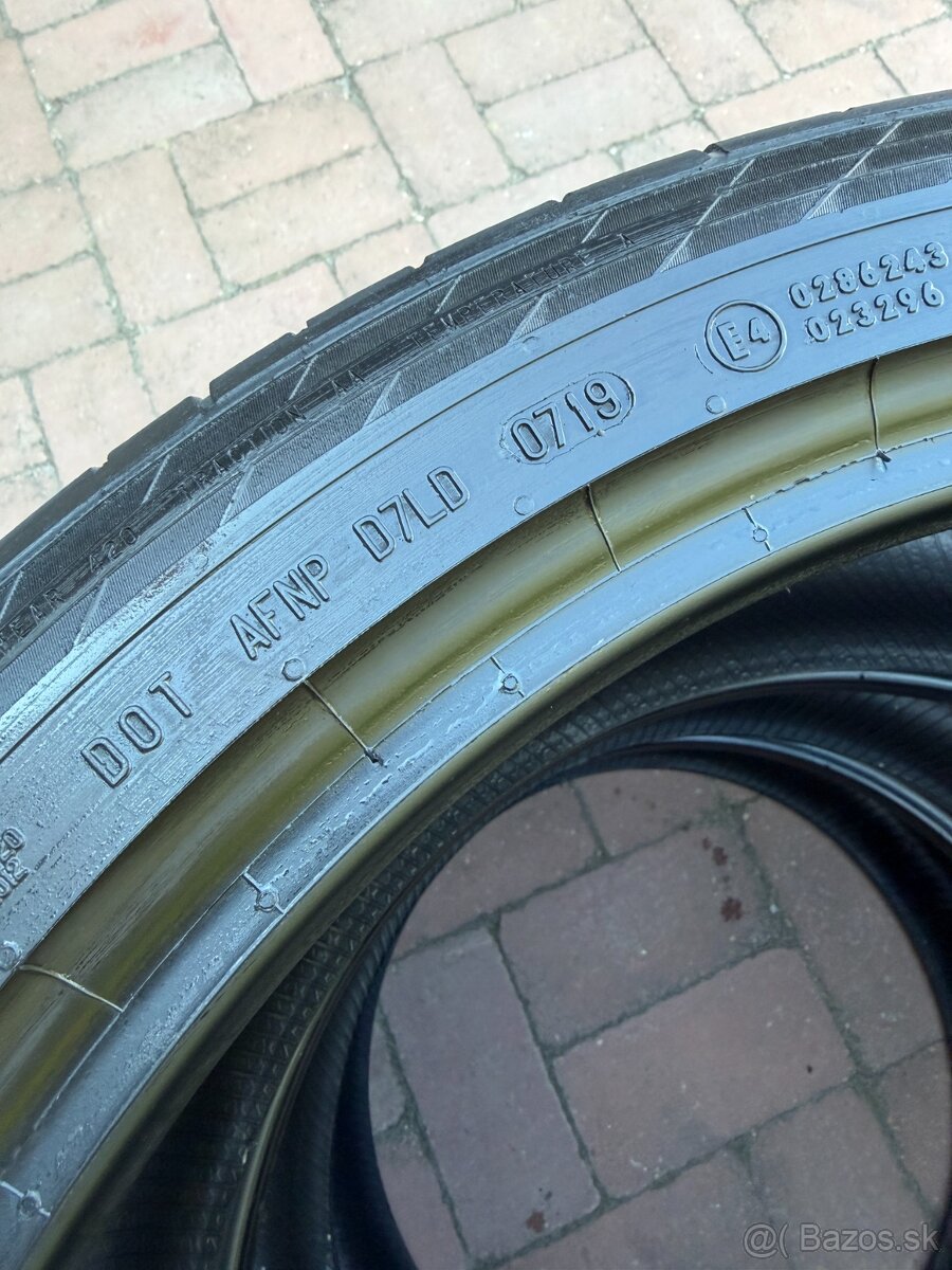 Letné pneumatiky 255/40/R20 - 8