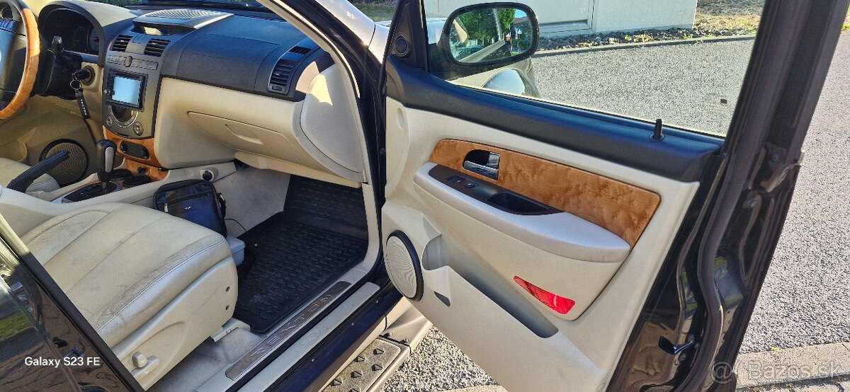 Ssangyong Rexton RX270XVT - 8