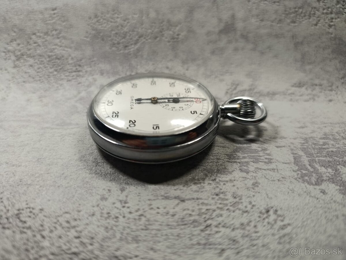 Krásné staré jednotlačítkové švýcarské stopky OMEGA - 8