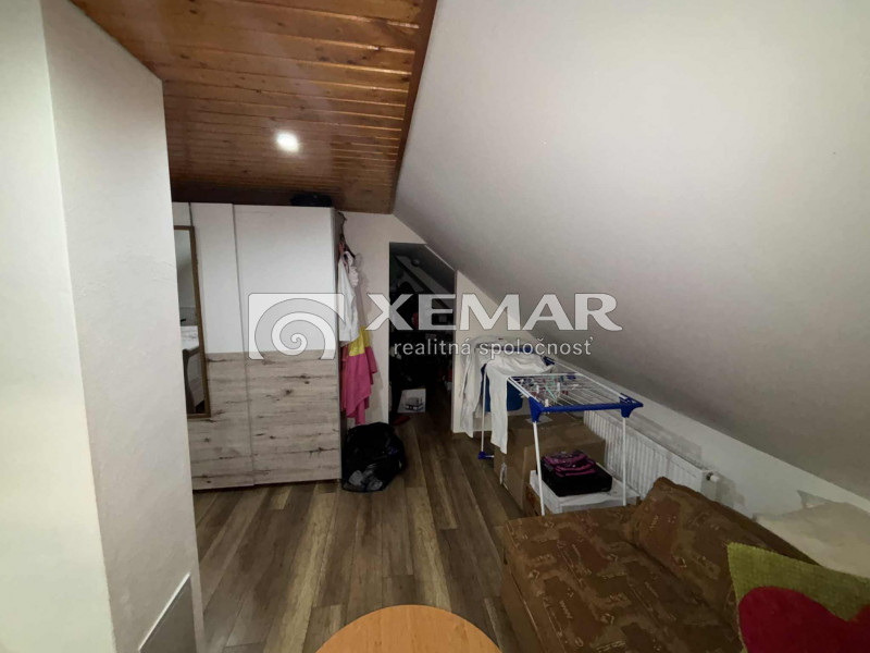 Rodinný dom v Hodruša Hámre / Žarnovica - 8