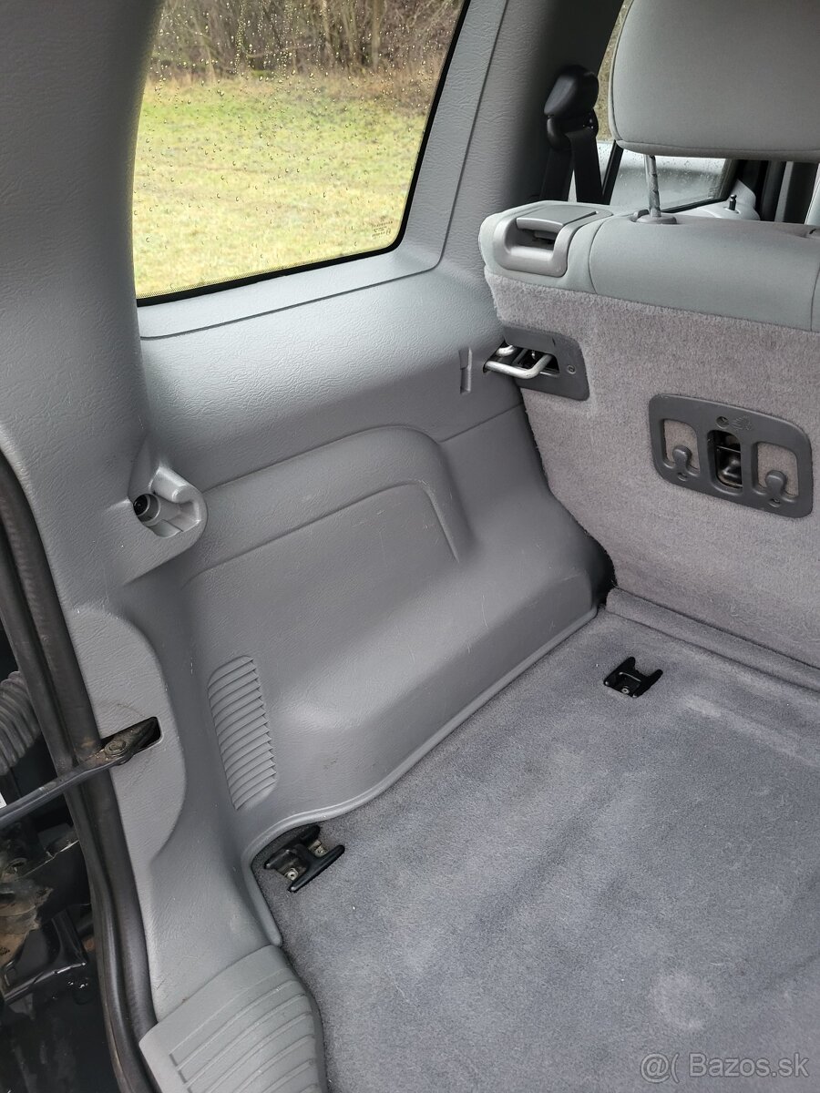 Jeep Cherokee 2.8 CRD 120 kW - 8