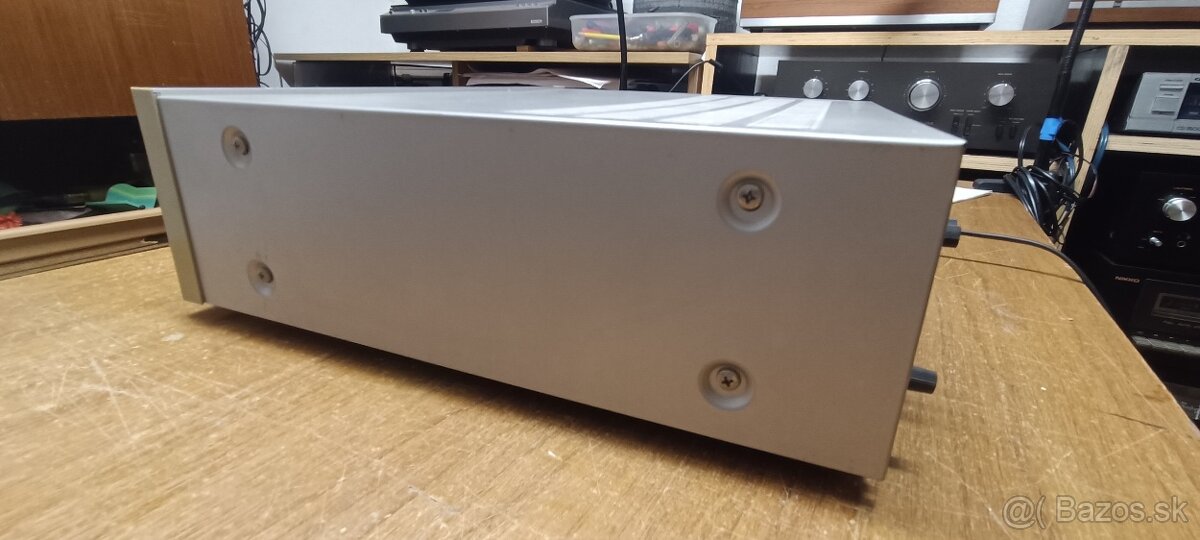 Nikko NR-700 Receiver - 8