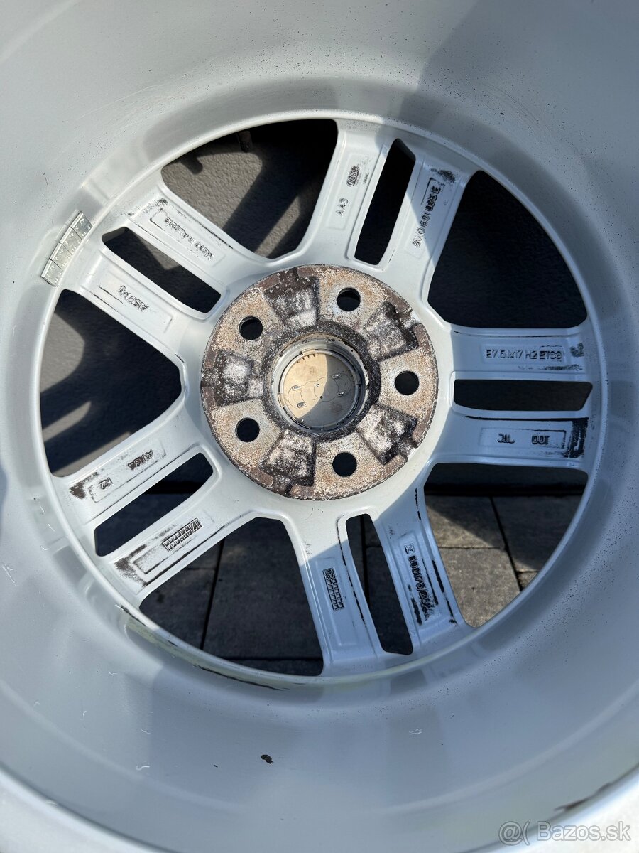 Audi hliníkové disky 225/50 R17 - 8
