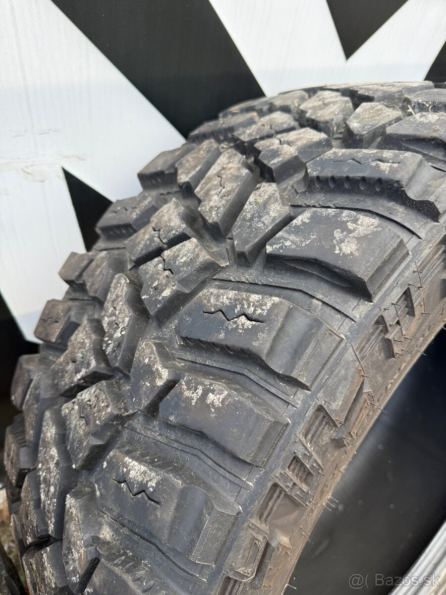 COOPER DISCOVERER STT PRO 35x12,50 r22 LT - 8