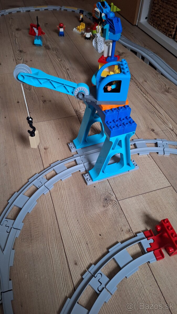 Lego DUPLO nákladný vlak - 8