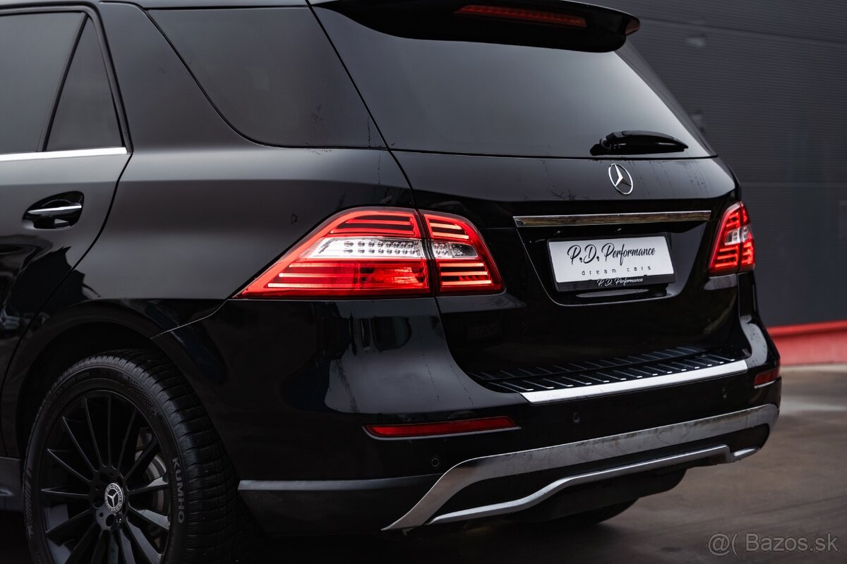 Mercedes-Benz ML 250 Bluetec 4Matic Bang&Olufsen - 8