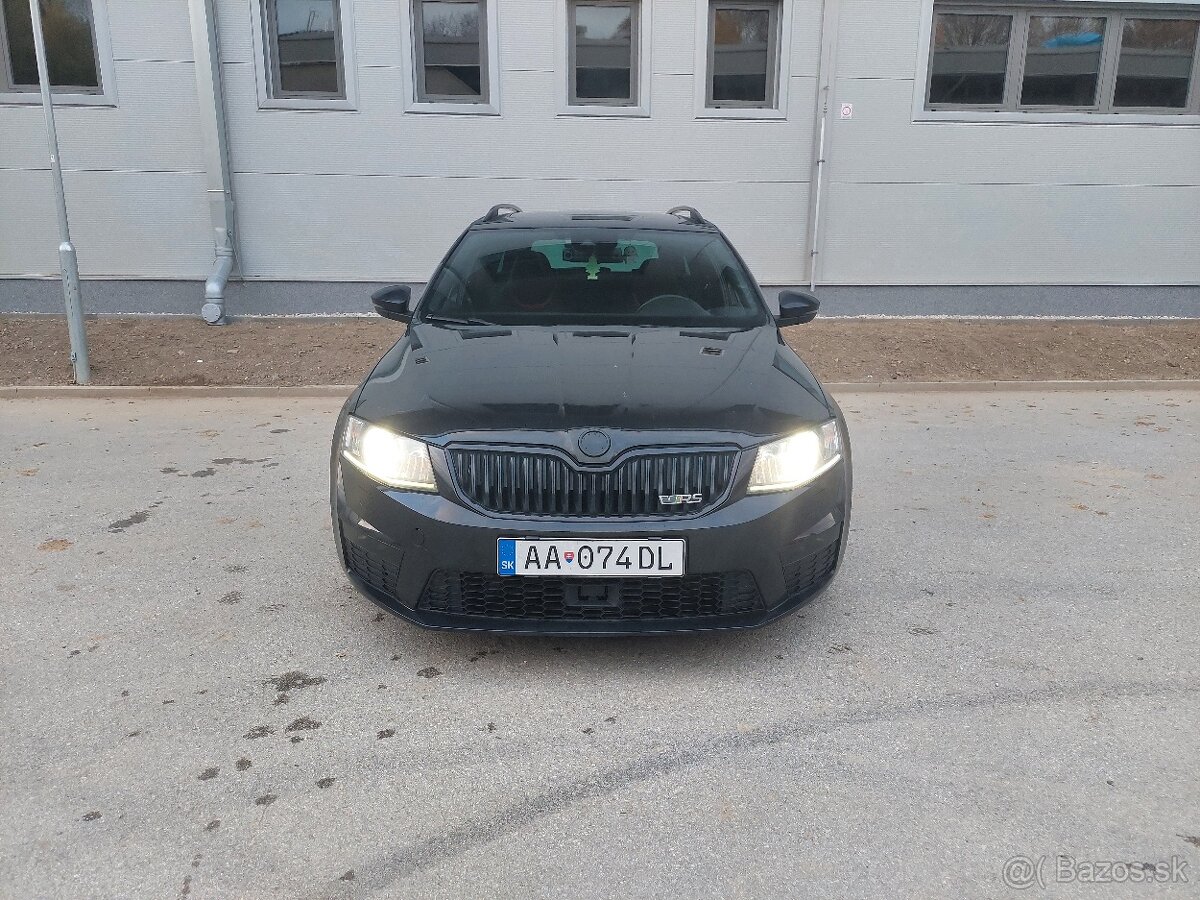 Škoda Octavia Combi 2.0 TDI DPF RS DSG - 8