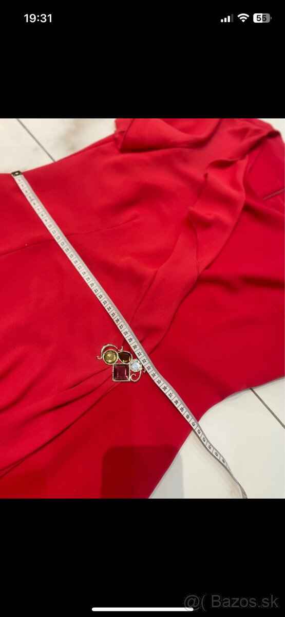 Nádherné Elegantné spoločenské šaty s brošňou - 8