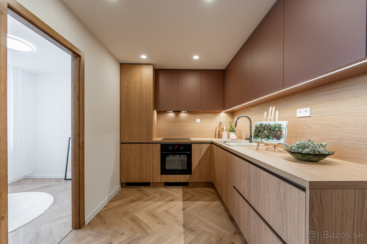 REZERVOVANÝ 3 izbový byt - Furča, Košice - 8