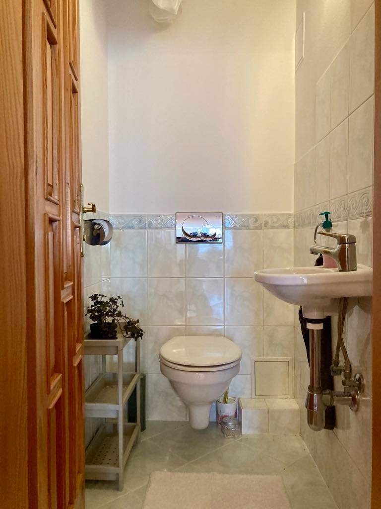 Na prenájom nadštandardný 4-izbový byt v centre, Komárno - 8