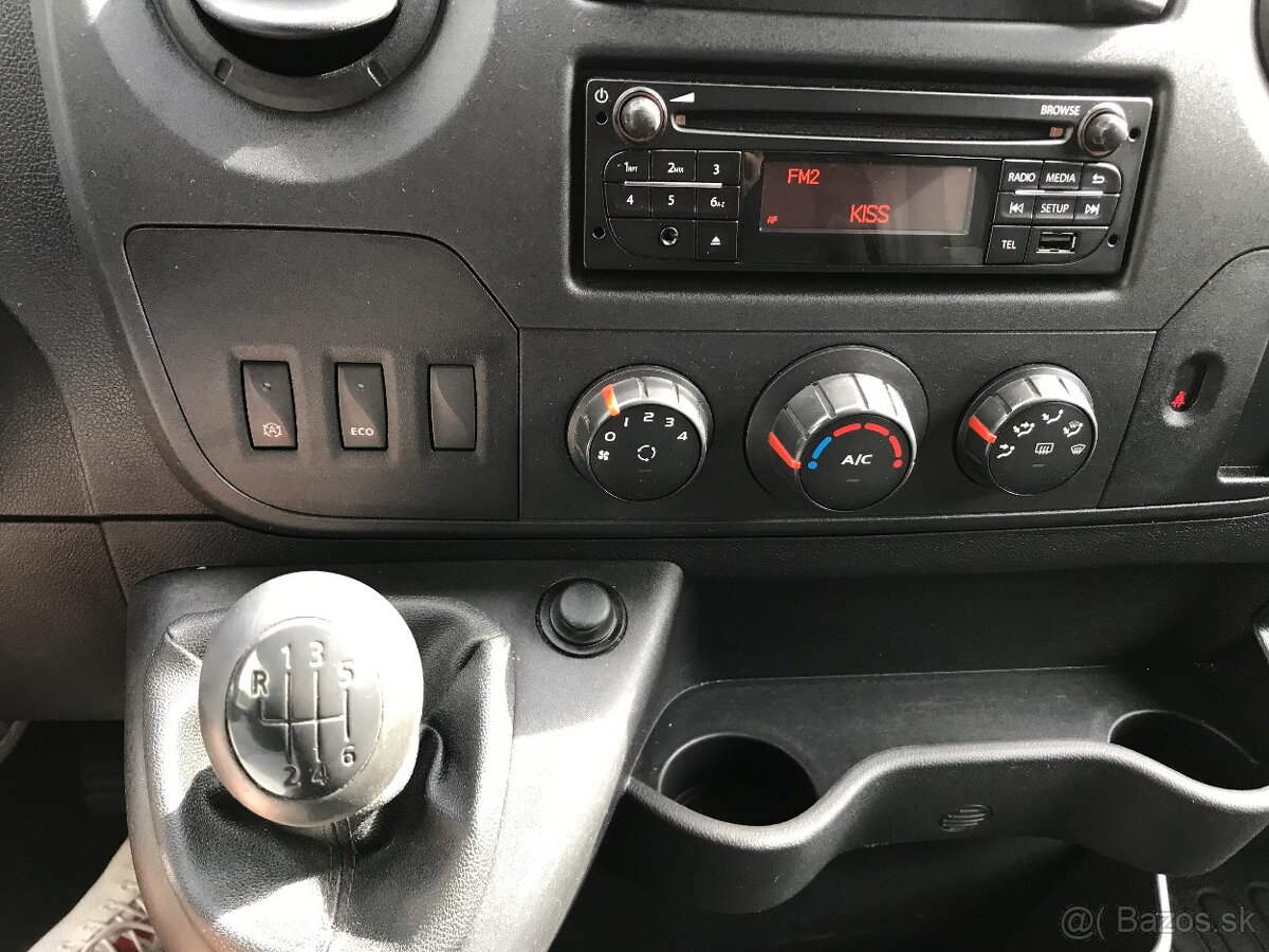 Renault Master 2.3 DCi r.v.2017 107 kW L2H2 ČR 1.MAJ DPH - 8