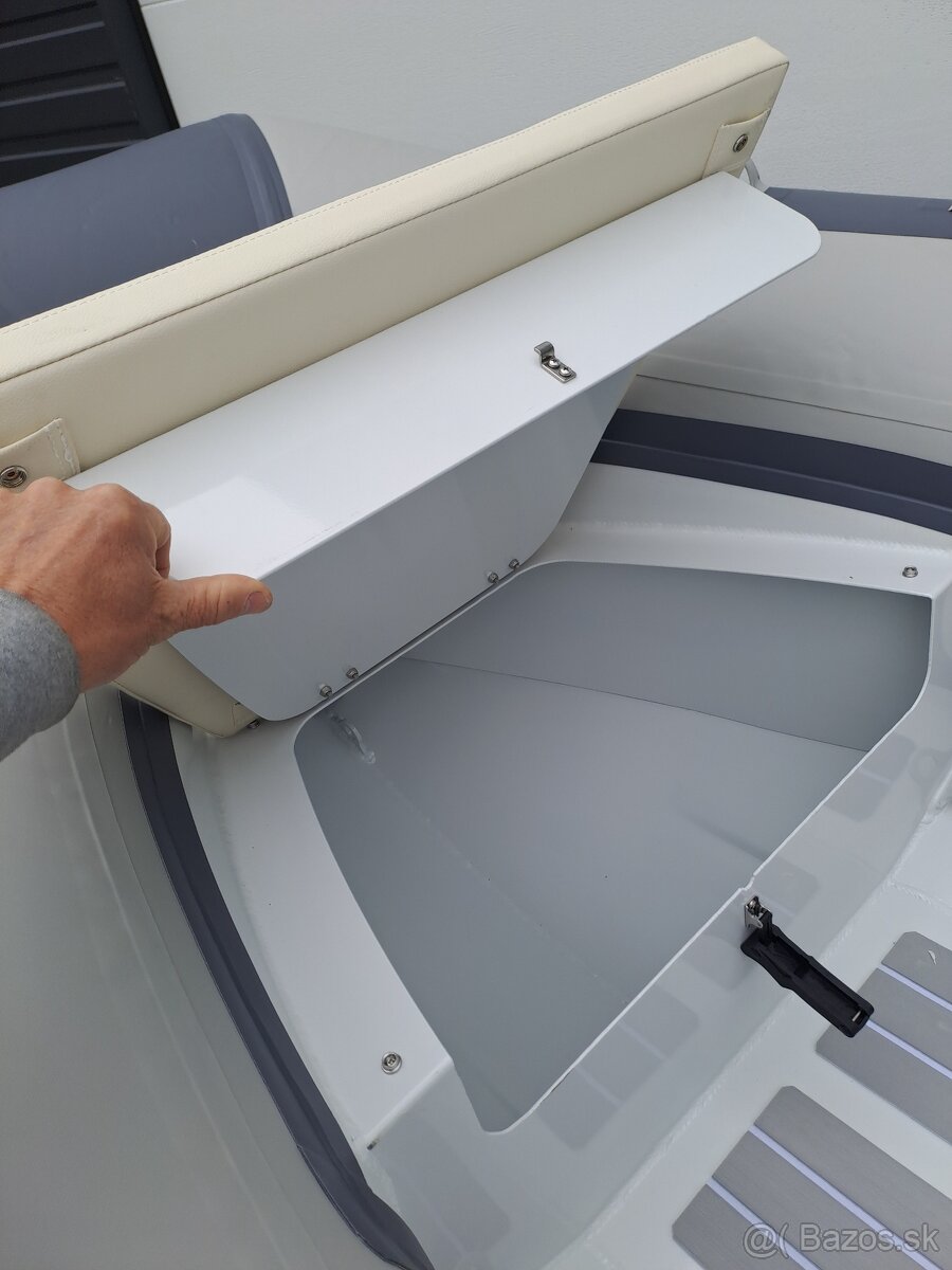 Nafukovací RIB čln Gladiator 380 AL. - 8