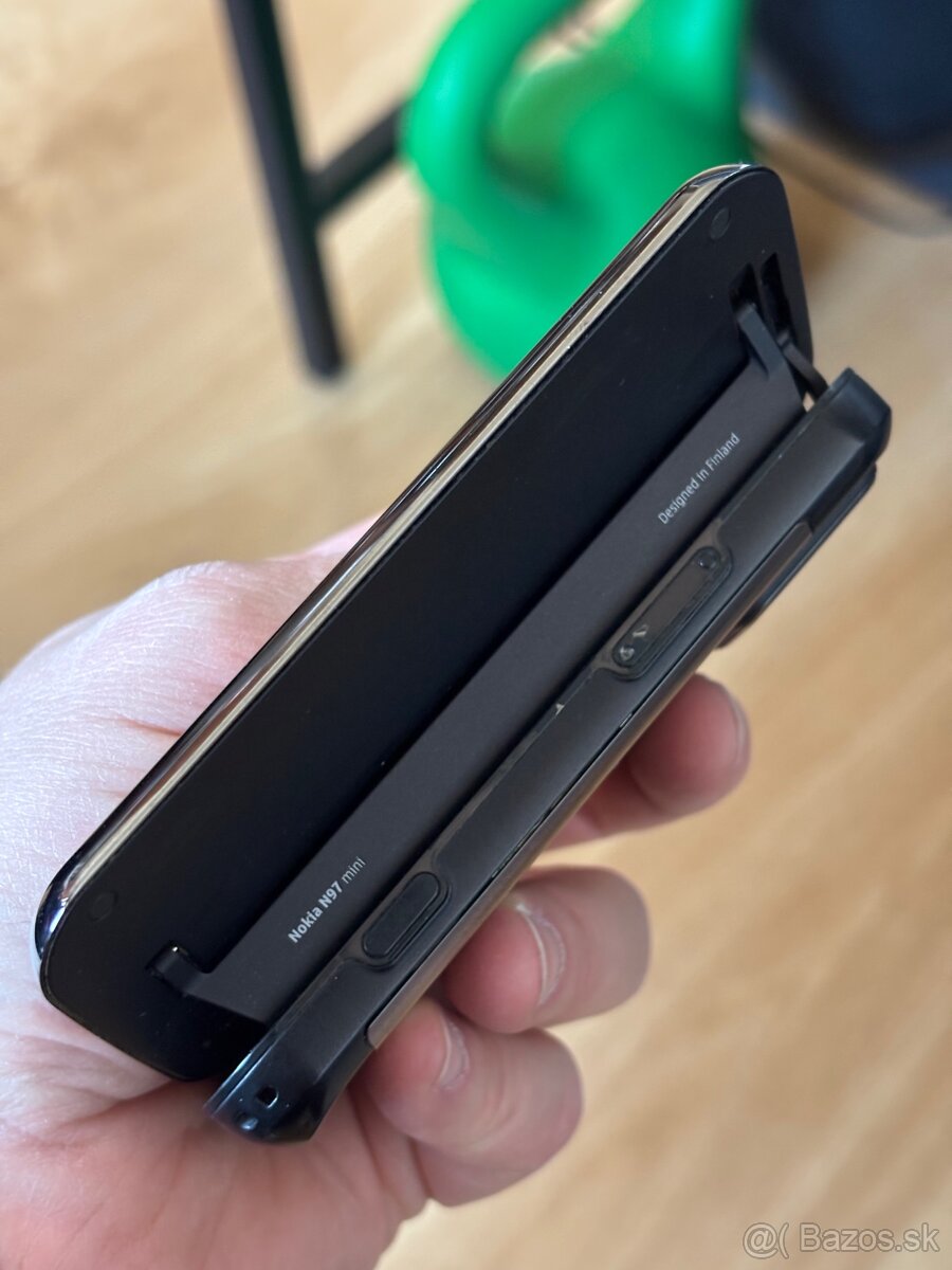 Nokia N97 mini - 8
