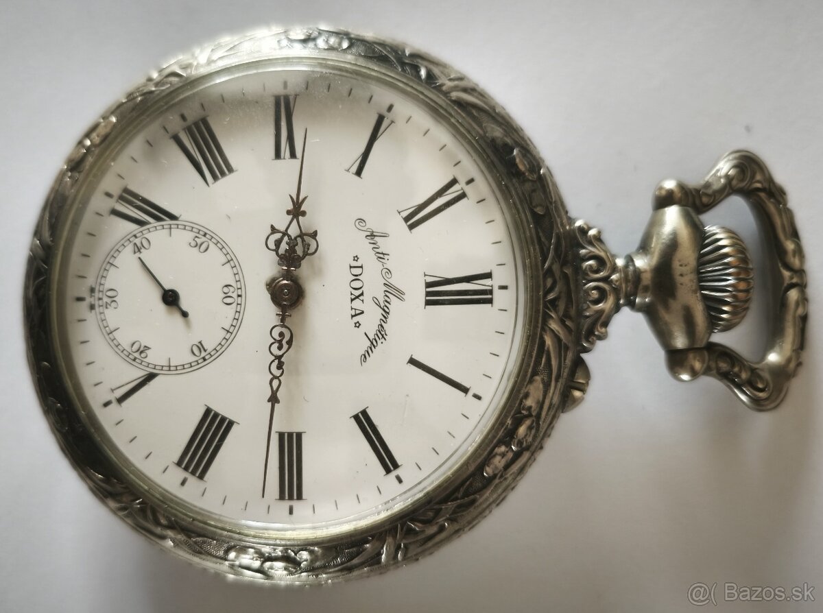 Starožitné vreckové hodinky DOXA - 8