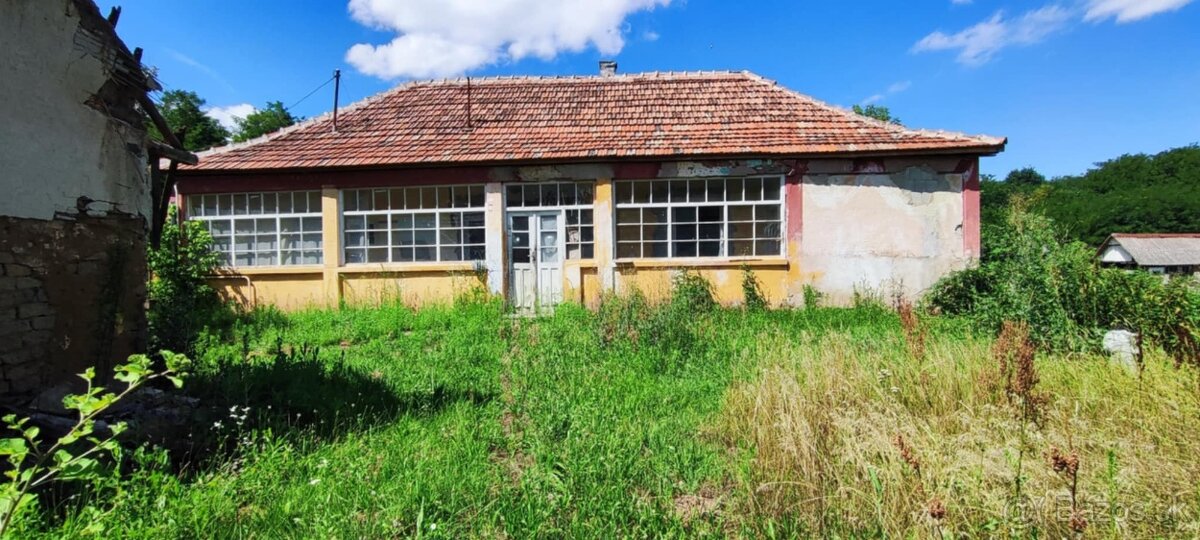 ČIASTOČNE ZREKONŠTRUOVANÝ VIDIECKY DOM - 8