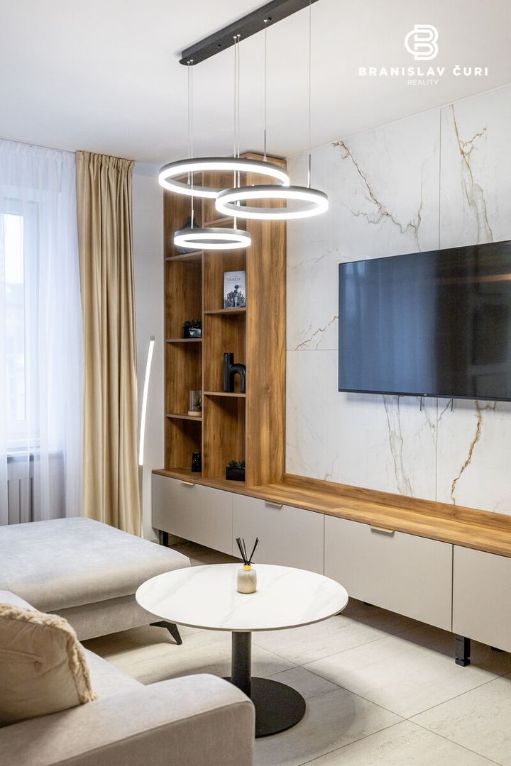 NA PRENÁJOM ZREKONŠTRUOVANÝ BYT NA HLINKOVEJ ULICI - 8