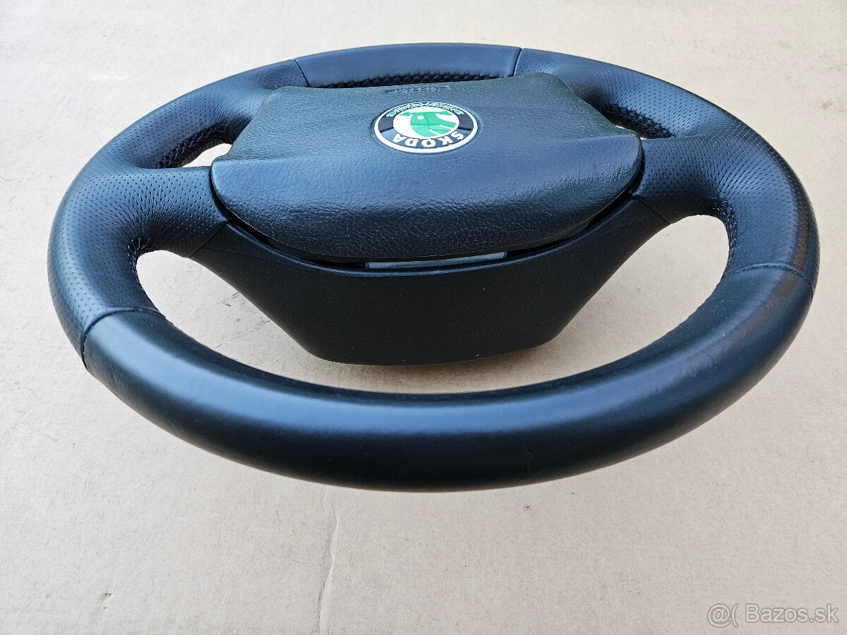 Škoda Octavia 1 volant v koži - 8