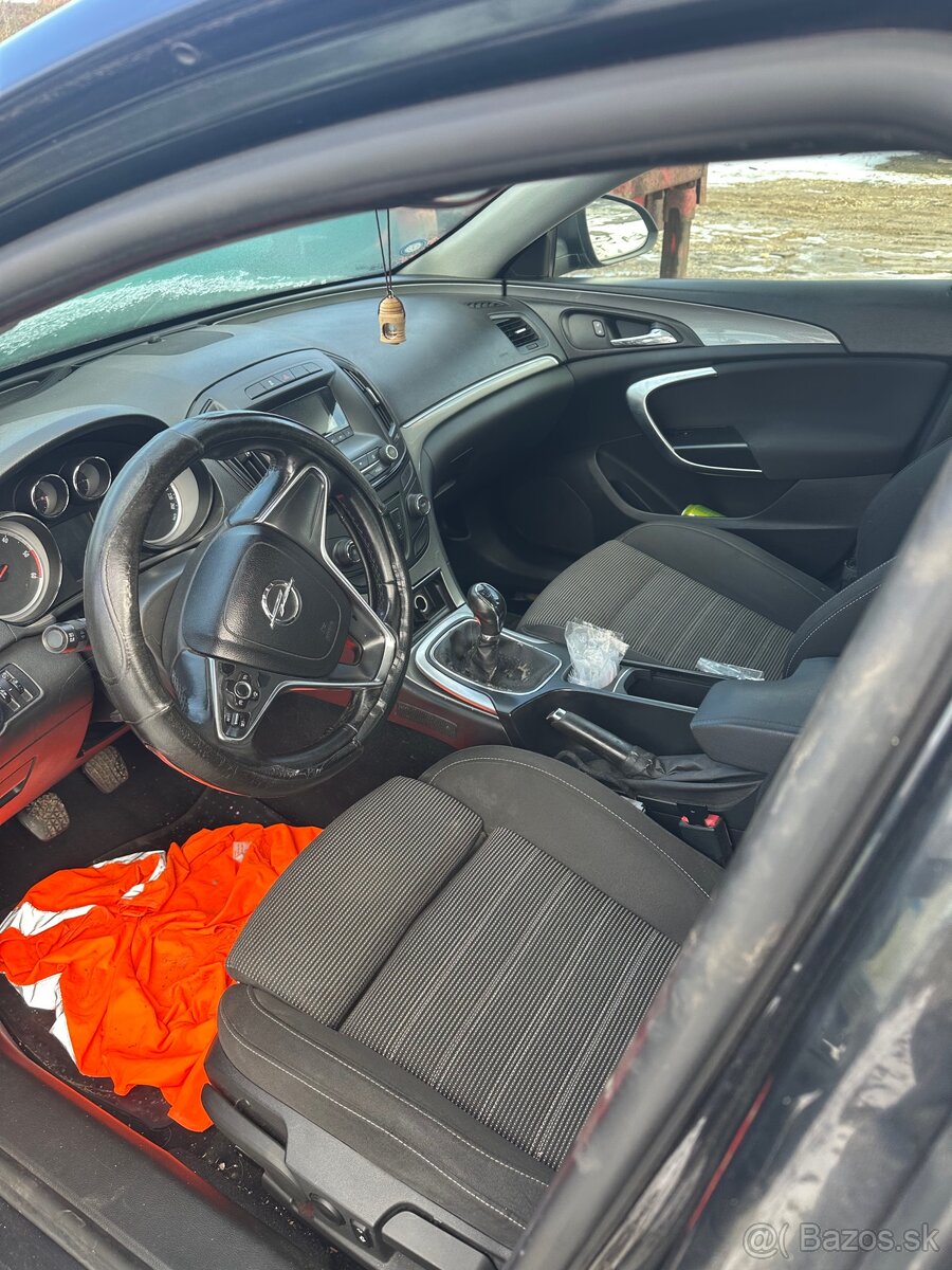 Predám Opel Insignia 2.0 96kw 2014 - 8
