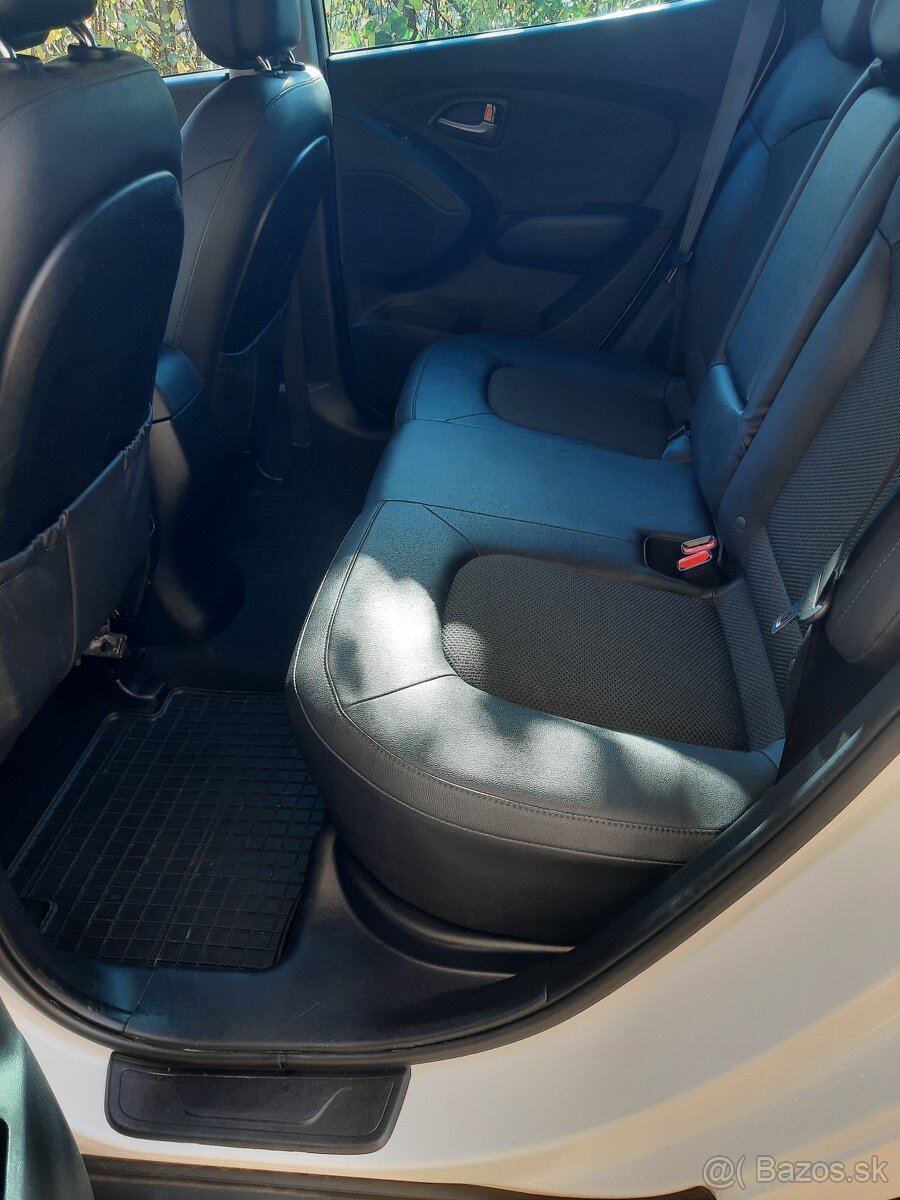 Ix35 (Tuscon II. Generácie) - 8