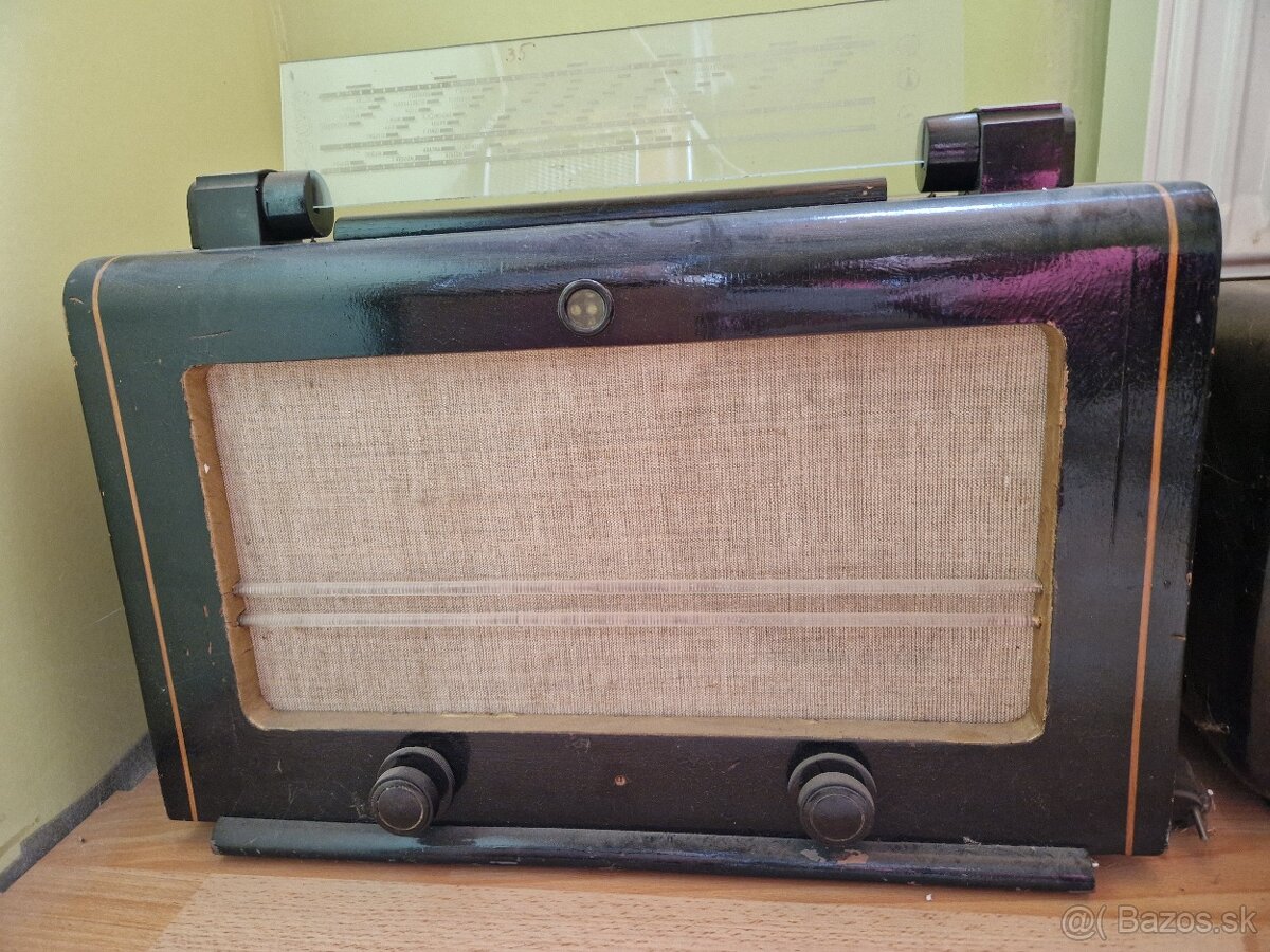 Staré rádia - 8