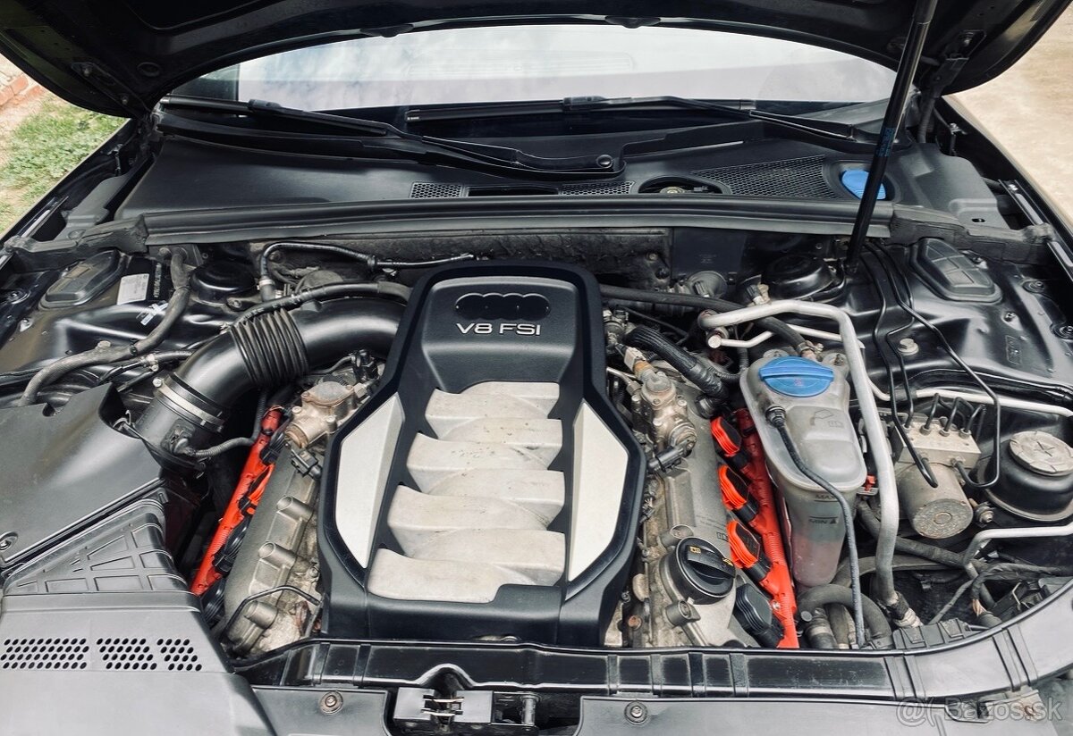 AUDI S5 4.2 V8 - 8