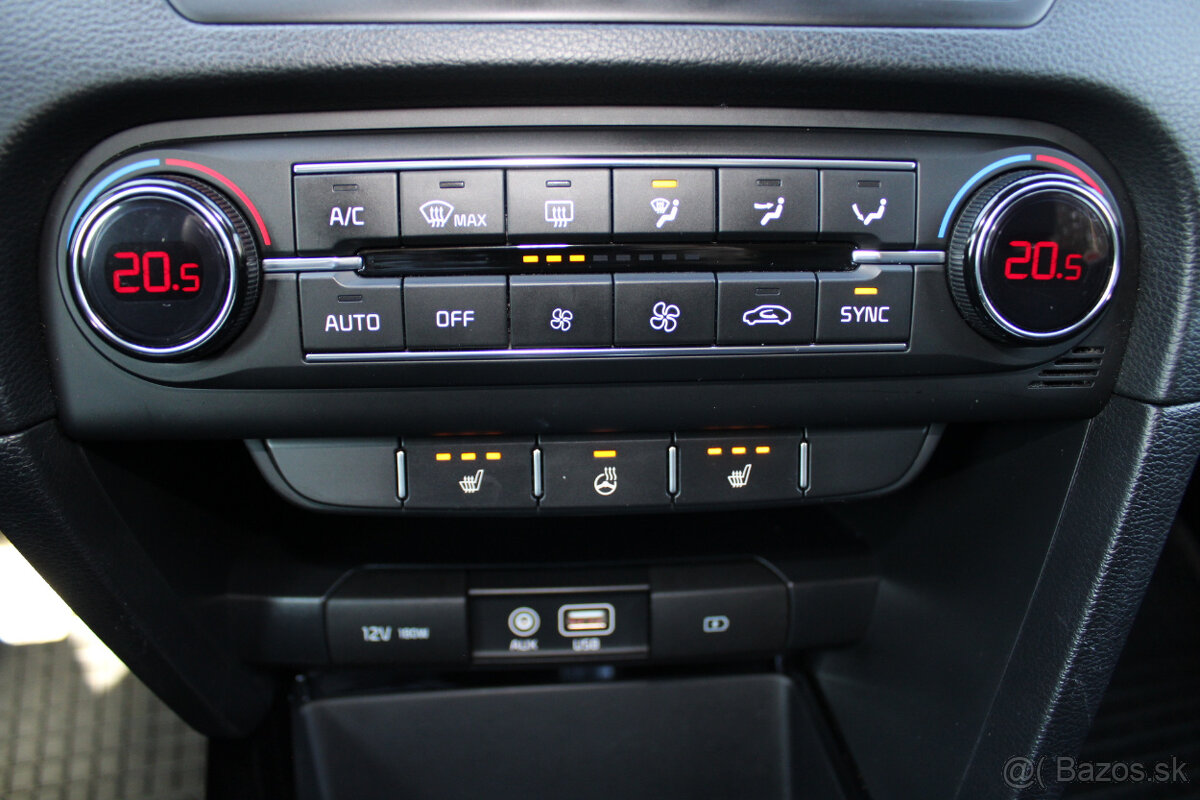 Kia Ceed SW 1.4 T-GDi Gold - 8