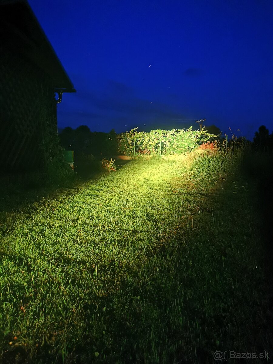 Rotačná hlava Wash-bee eye RGBW 2v1 zoom-fokus - 8