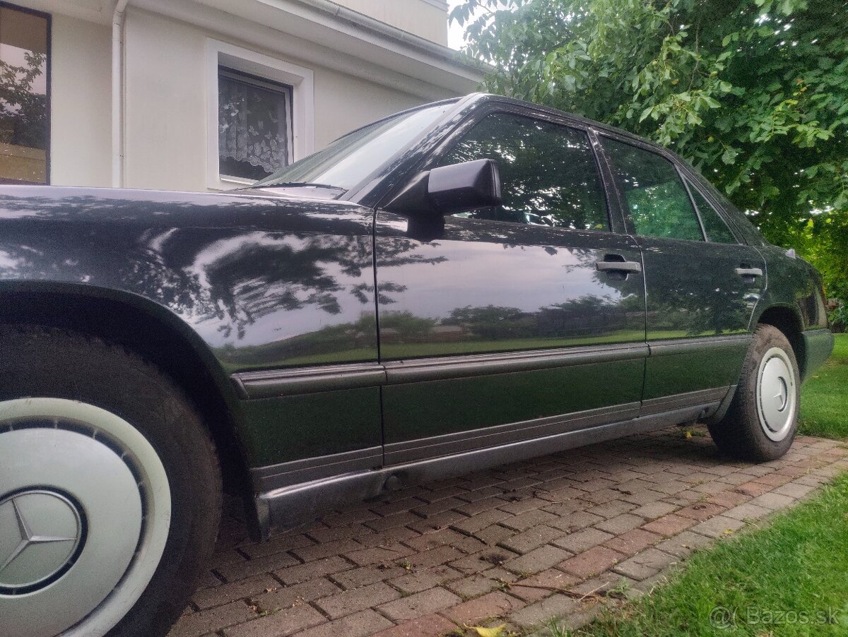 MERCEDES BENZ 124 230e rok 1987 - 8