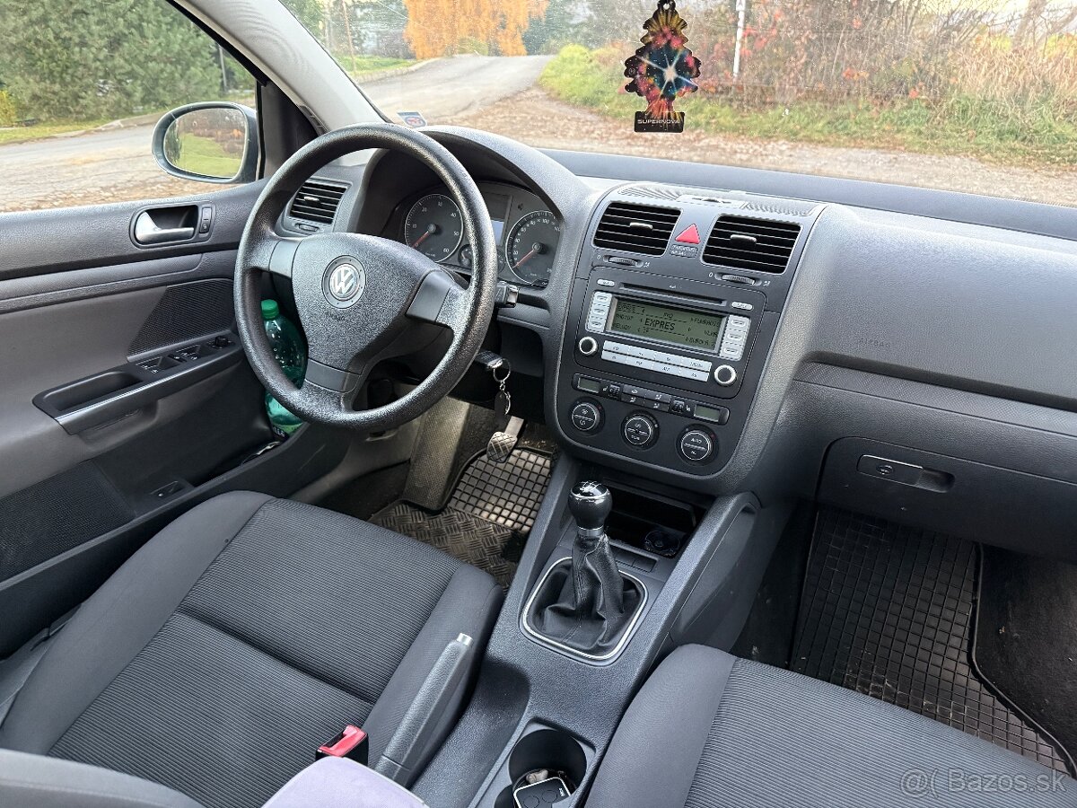 VW Golf 2.0 TDi 103kw - 8