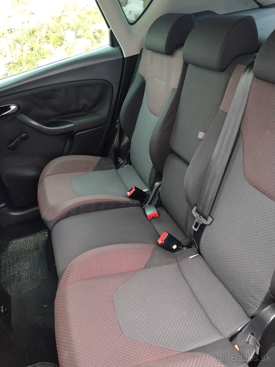 Seat Altea VAN 1,6 75kw - 8