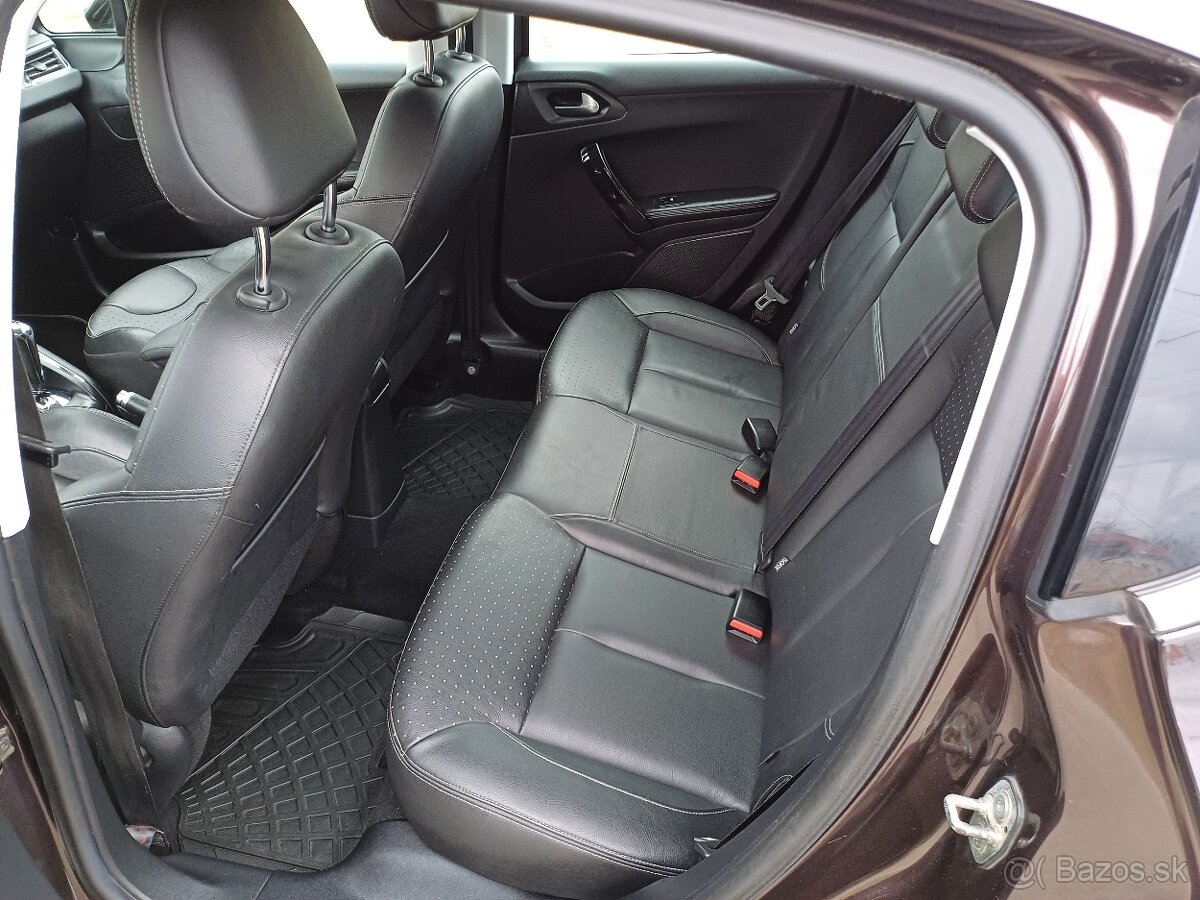 Predám Peugeot 208, 1.6HDI, 68Kw, automatická prevodovka 6kv - 8