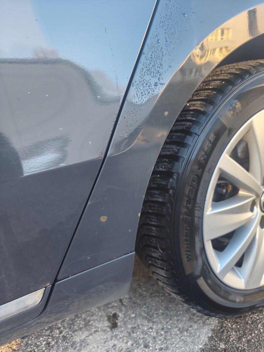 Volkswagen Passat B7 2012 rok - 8