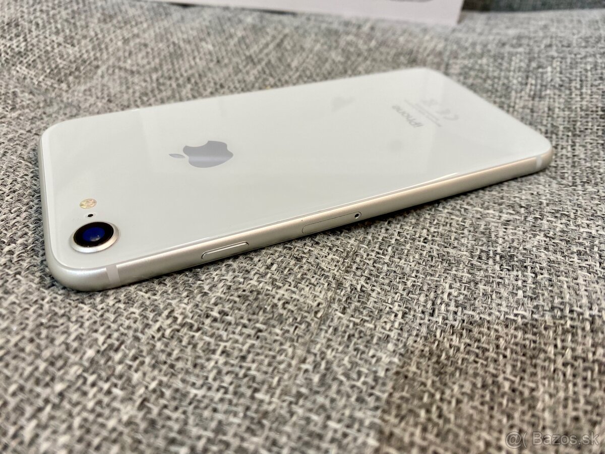 iPhone 8 64GB (plne funkčný) - 8