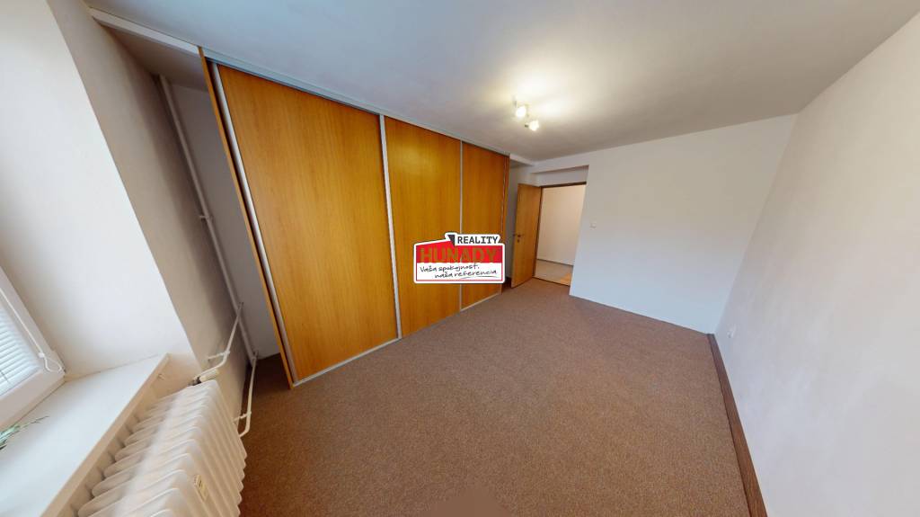 PREDANÉ ( 56 m²) PRÍJEMNÝ 2i BYT V CENTRE MESTA - 8