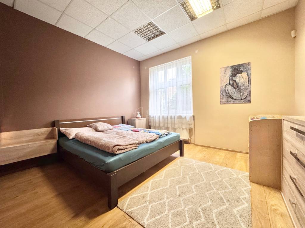 Predaj: RD vhodný na spojenie bývania a podnikania v Žiline- - 8