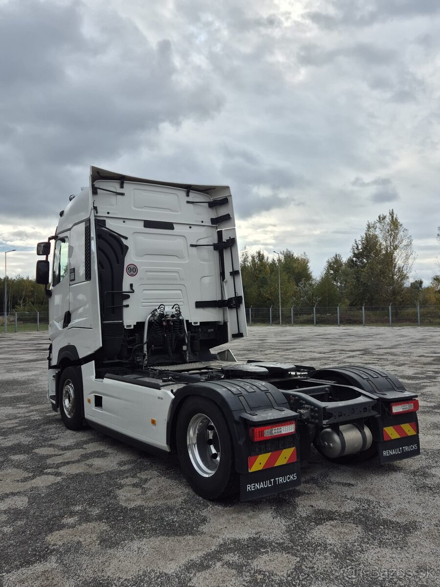 RENAULT T520 HIGH 2023 - 8