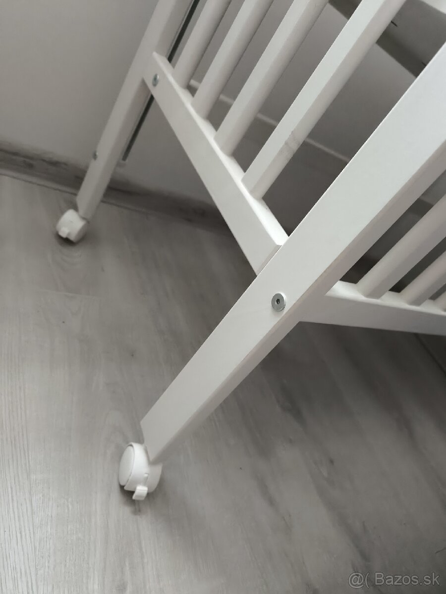 Detská prvá postieľka so sťahovacím bokom - Biela 90 x 40 cm - 8
